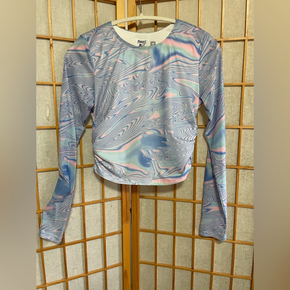 princess Polly blue pattern crop top